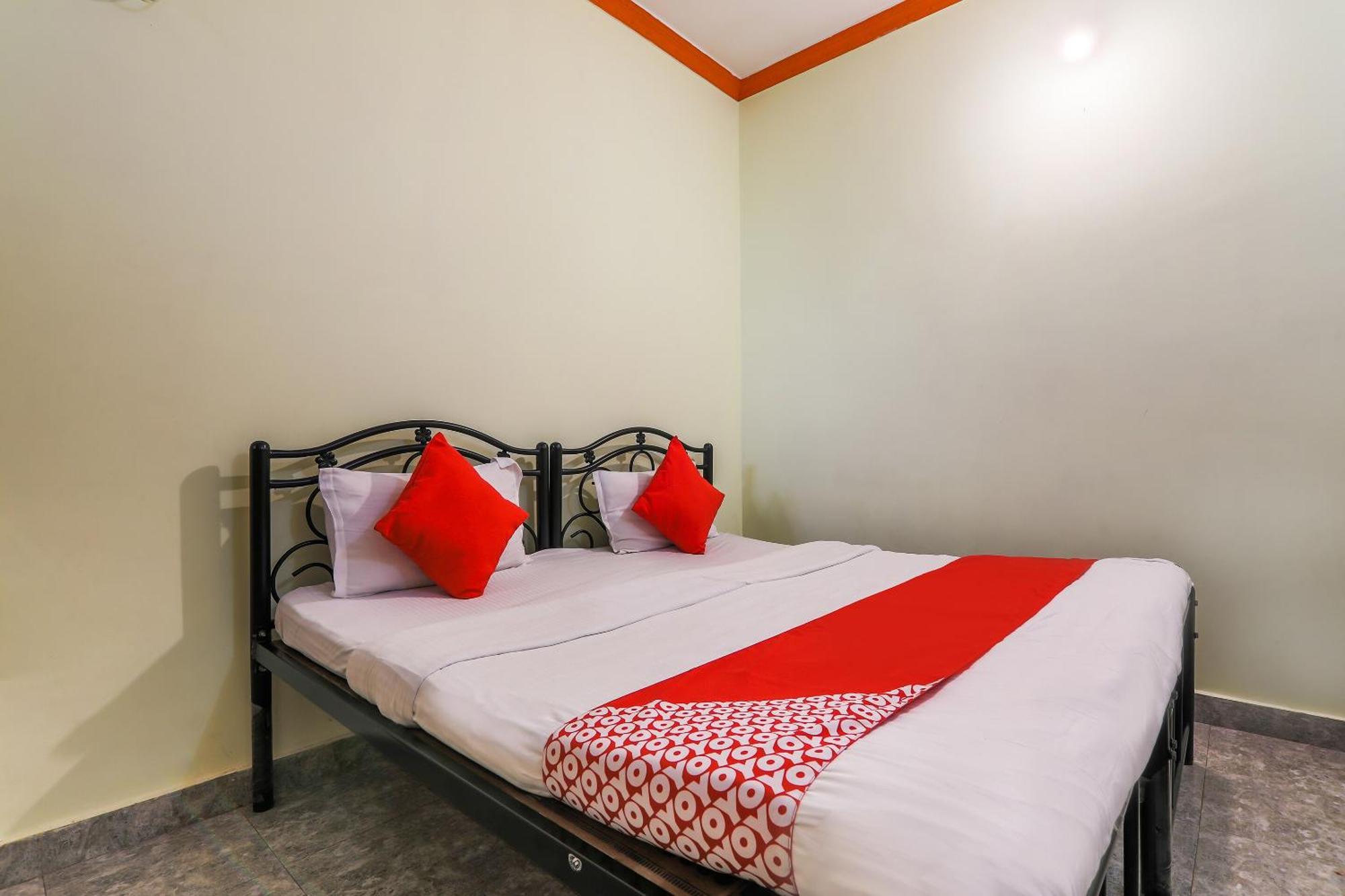 Flagship Bernard'S Guest House By Luxury Villa Assagao Exterior photo