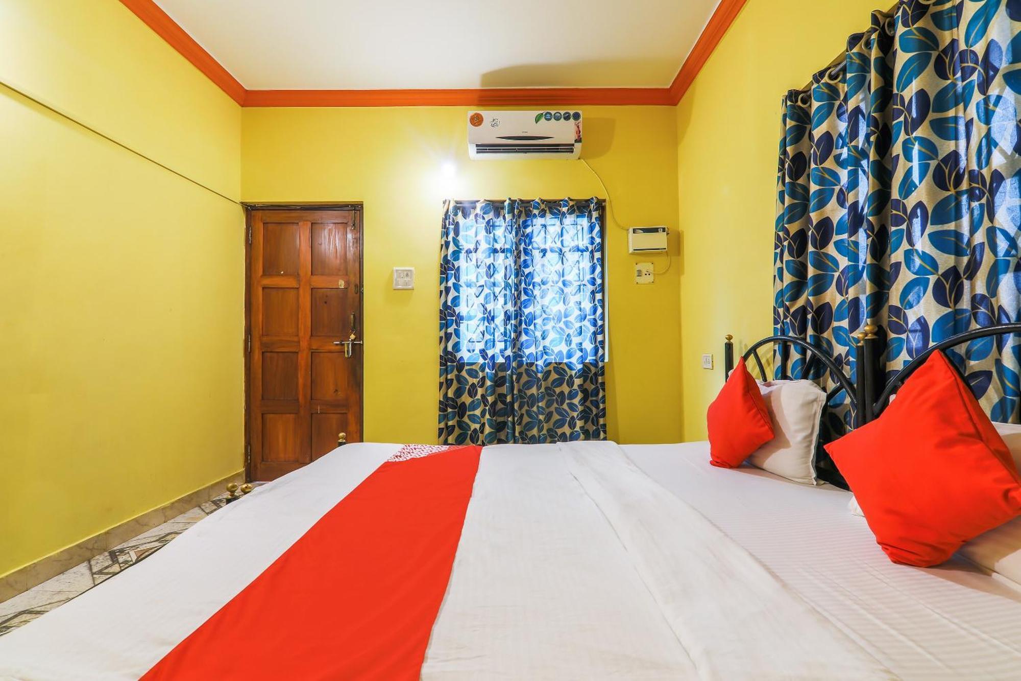 Flagship Bernard'S Guest House By Luxury Villa Assagao Exterior photo